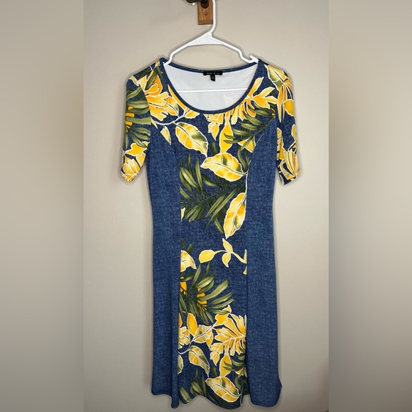 Sami & Jo Yellow and Blue Floral Dress Size M - Picture 1 of 4